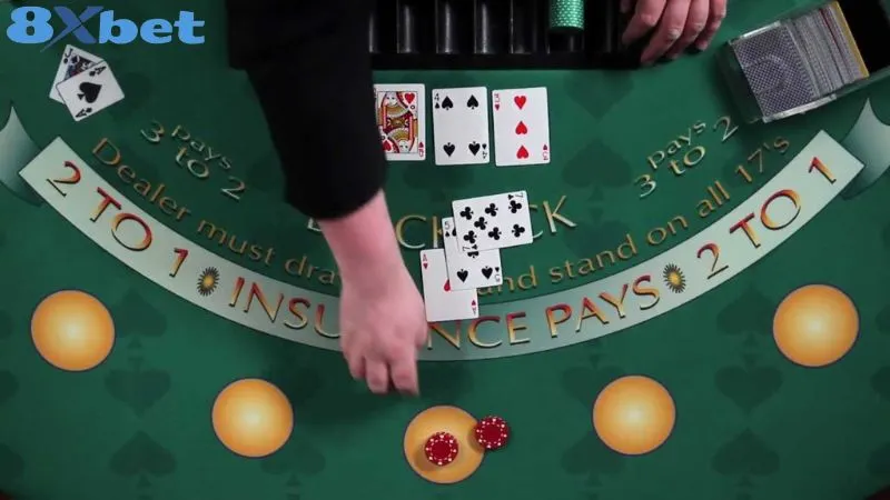 Số tiền đặt cược tăng theo cấp số nhân khi cược gấp thếp